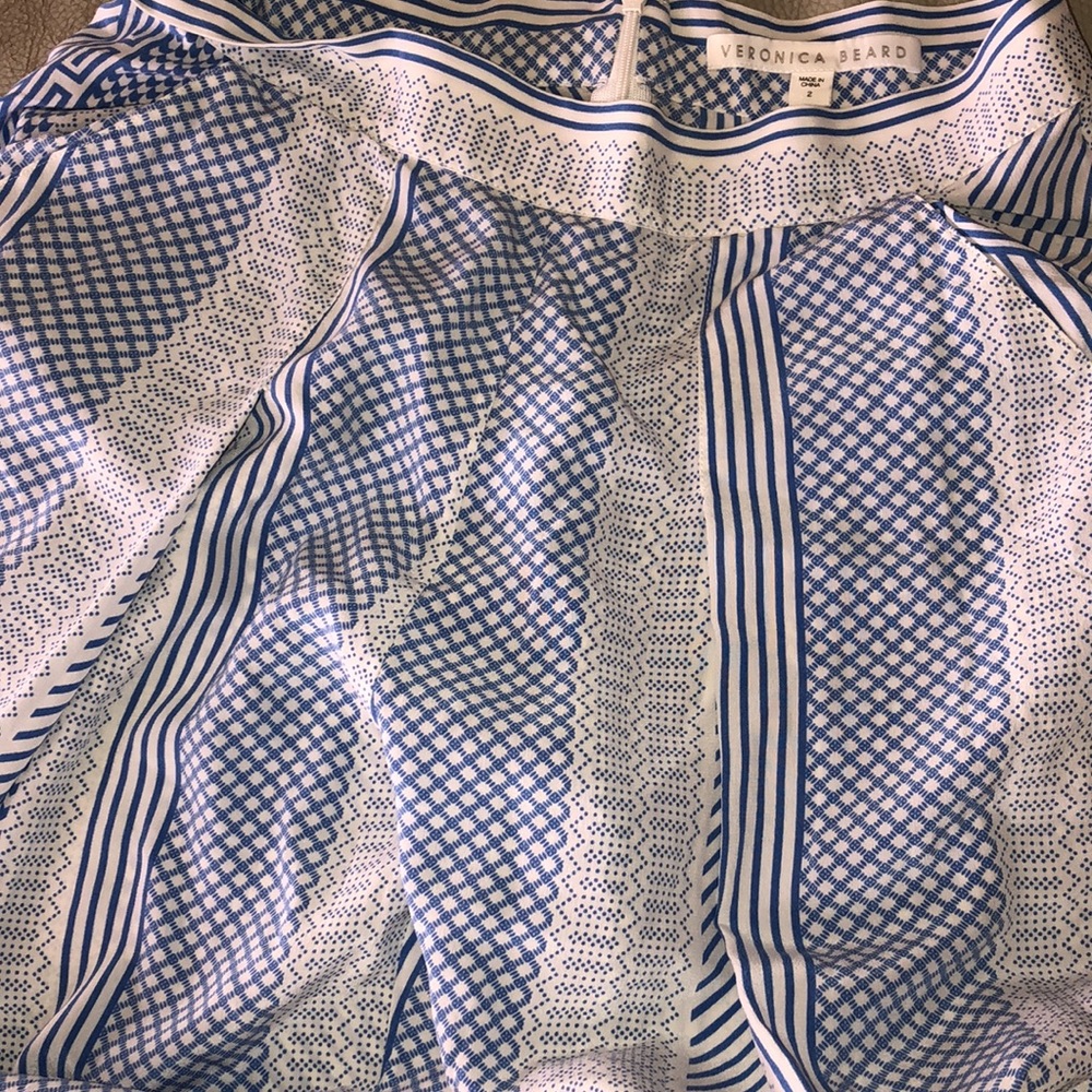 VERONICA BEARD WIDE LEG HIGH WAIST SILK BLUE AND WHITE SILK CULOTTES Size 2 - Picture 3 of 9